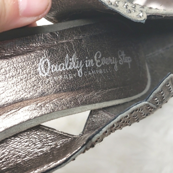 Jeffrey Campbell LUXE Turner Gray Studded Heels Size 8.5 peep toe - Picture 6 of 11